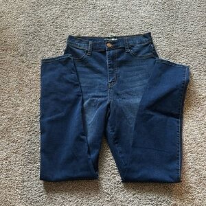 High waisted jeans